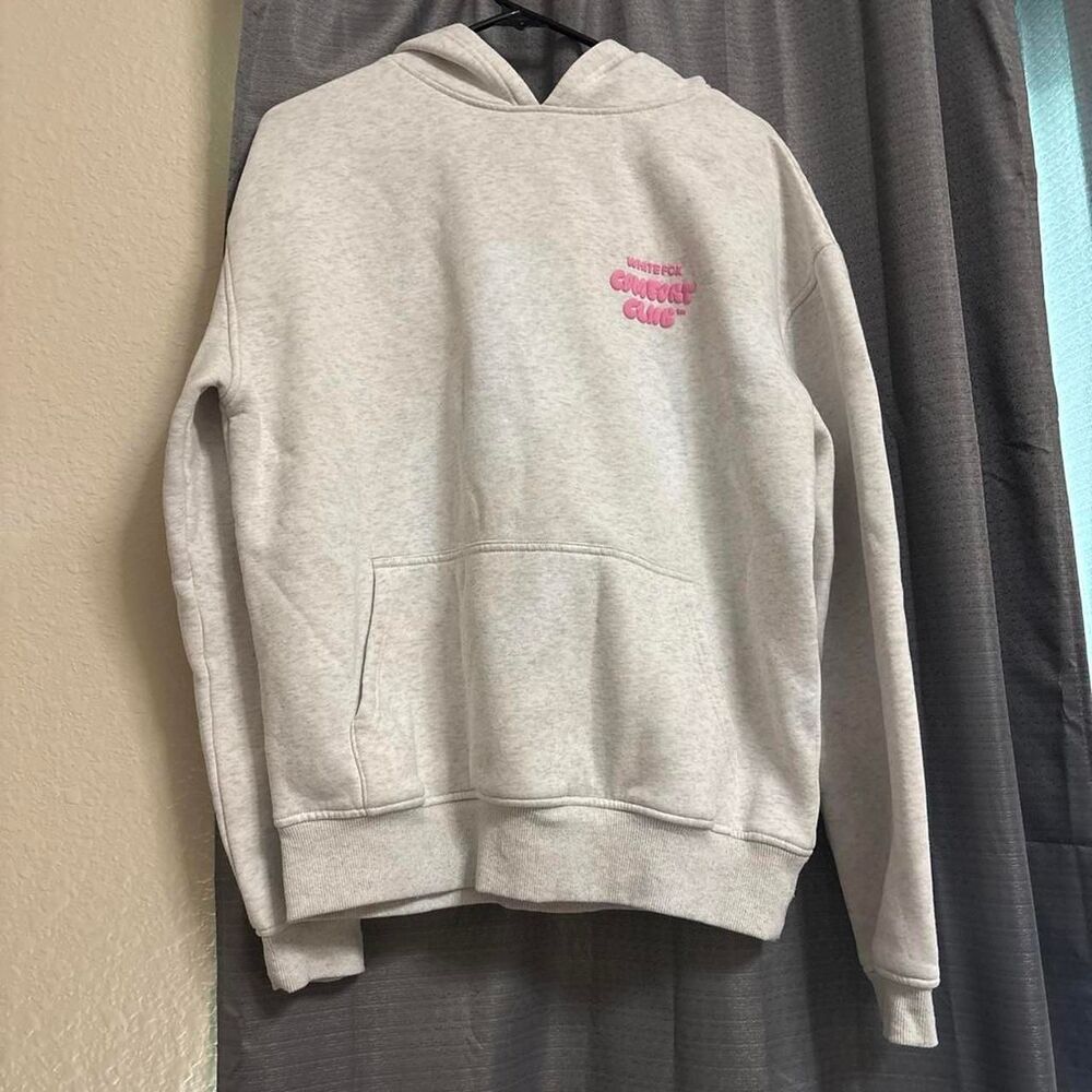 White-fox-boutique Women's Grey and White Hoodie